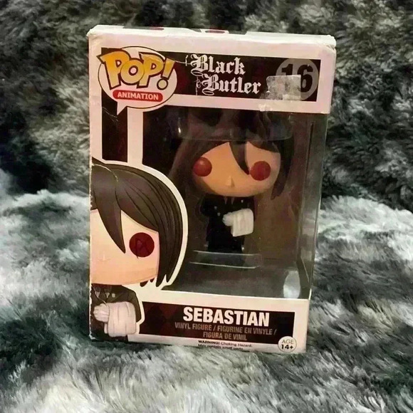 NWOT  Funko Pop Animation 16 Black Butler
3809 Sebastian Hot Topic Exclusive - Picture 1 of 9